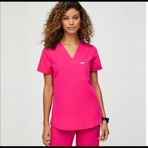 Shocking pink one pocket Catarina top